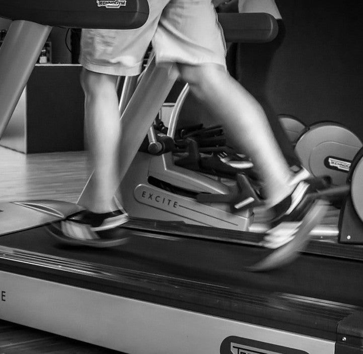 Running on a Treadmill: Advantages, Disadvantages, and Tips